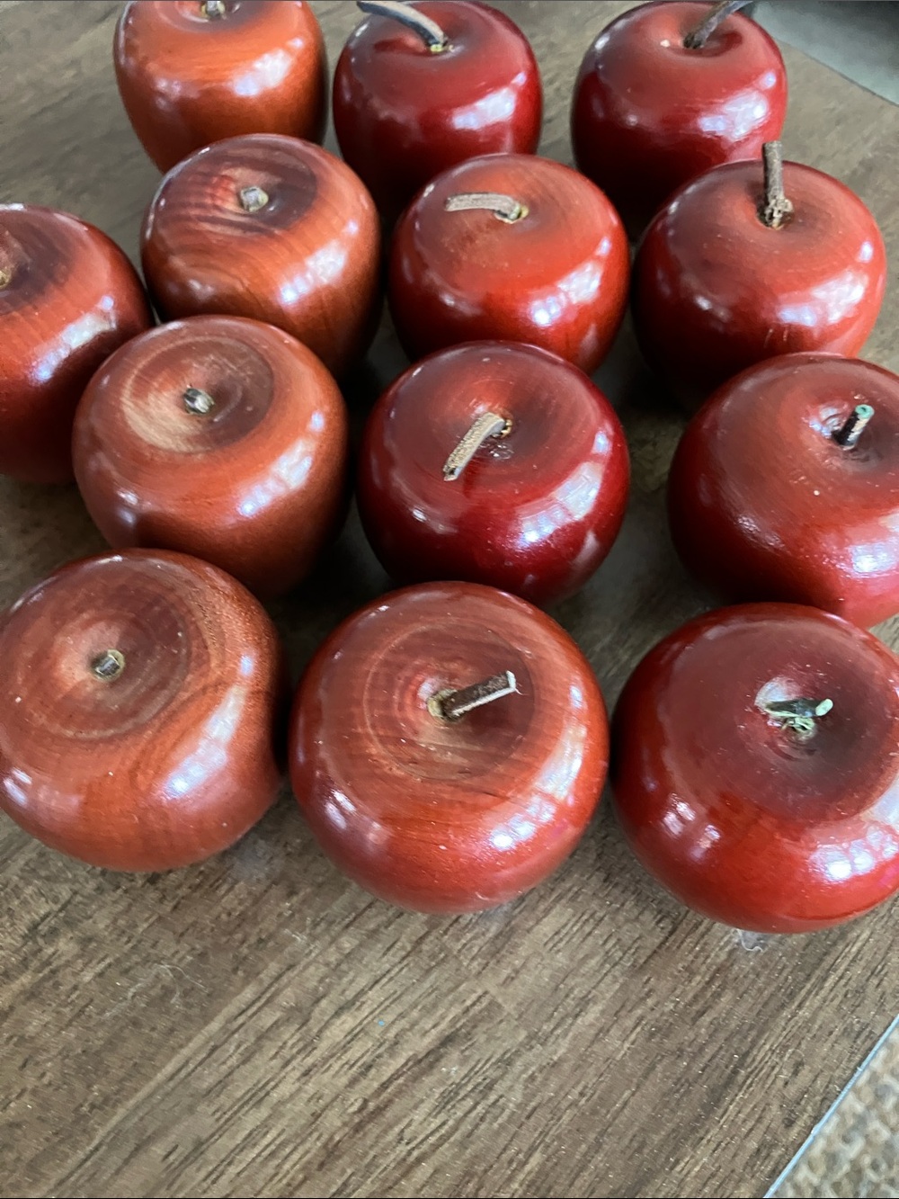 Set of 13 Decorative Red Wooden Apples - Picture 9 of 13